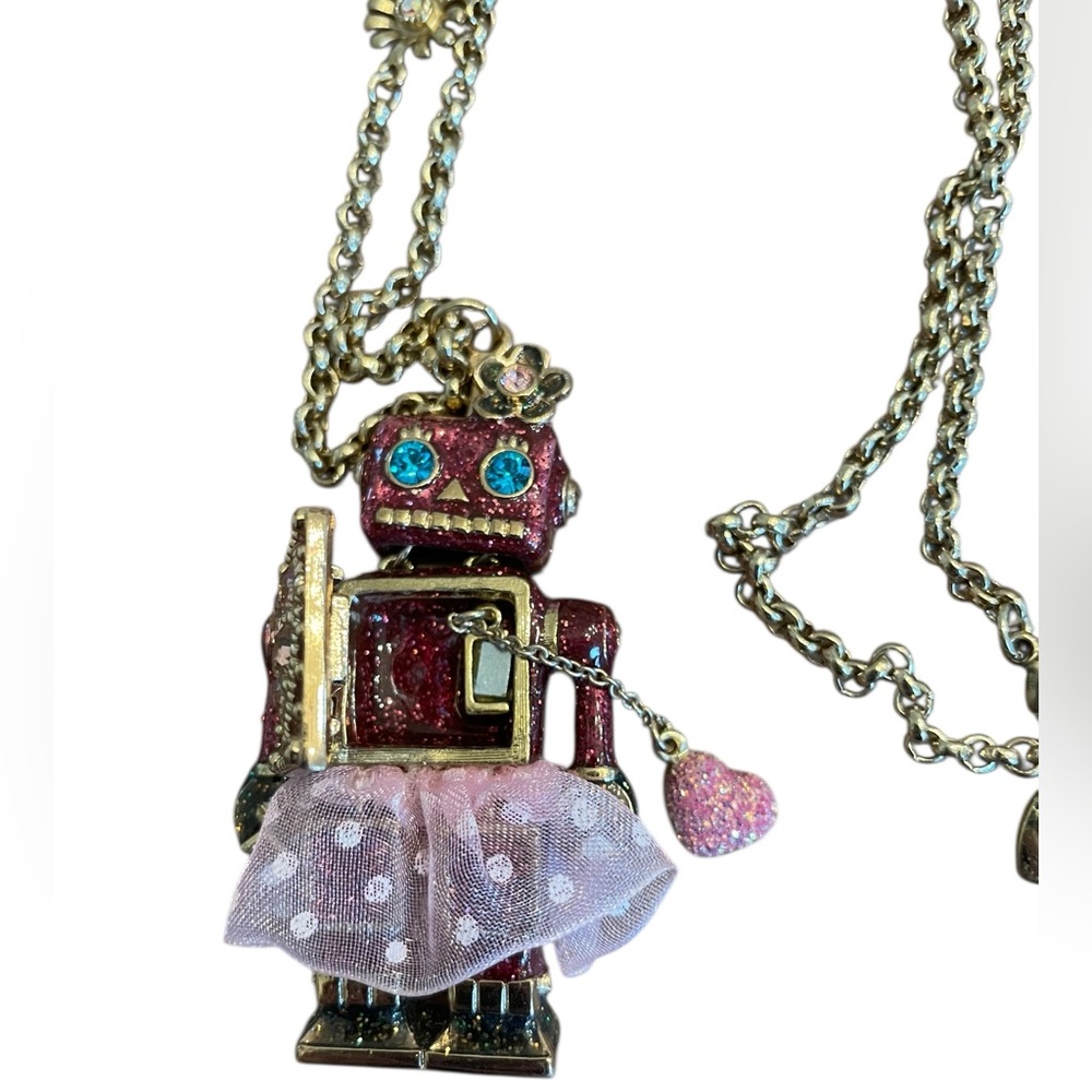 BETSEY JOHNSON Terrific Tutus Robot Girl Pendant Necklace with Heart Charm Rare - Picture 3 of 3